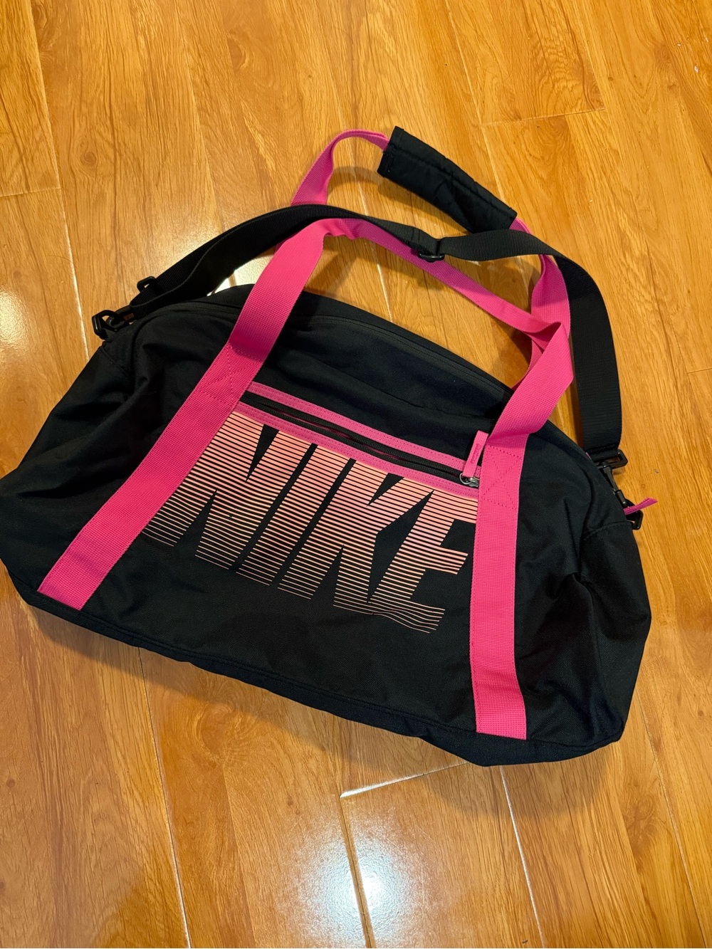 Nike Medium Black Duffel Bag with Hot Pink
